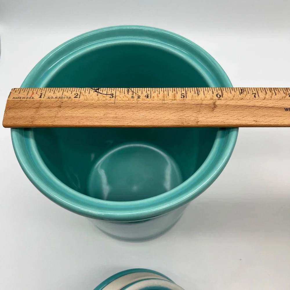 Fiesta 2 Qt Canister Medium Turquoise Dog Bone Ceramic Storage Retired READ